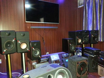 【深圳六眾】怒改我的黑妞全車音響系統