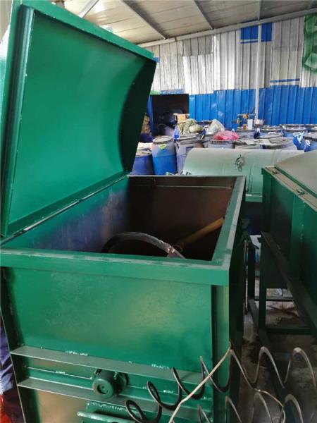 青海農牧業(yè)新篇章 青儲飼料攪拌機與現(xiàn)代化畜牧養(yǎng)殖設備巡禮